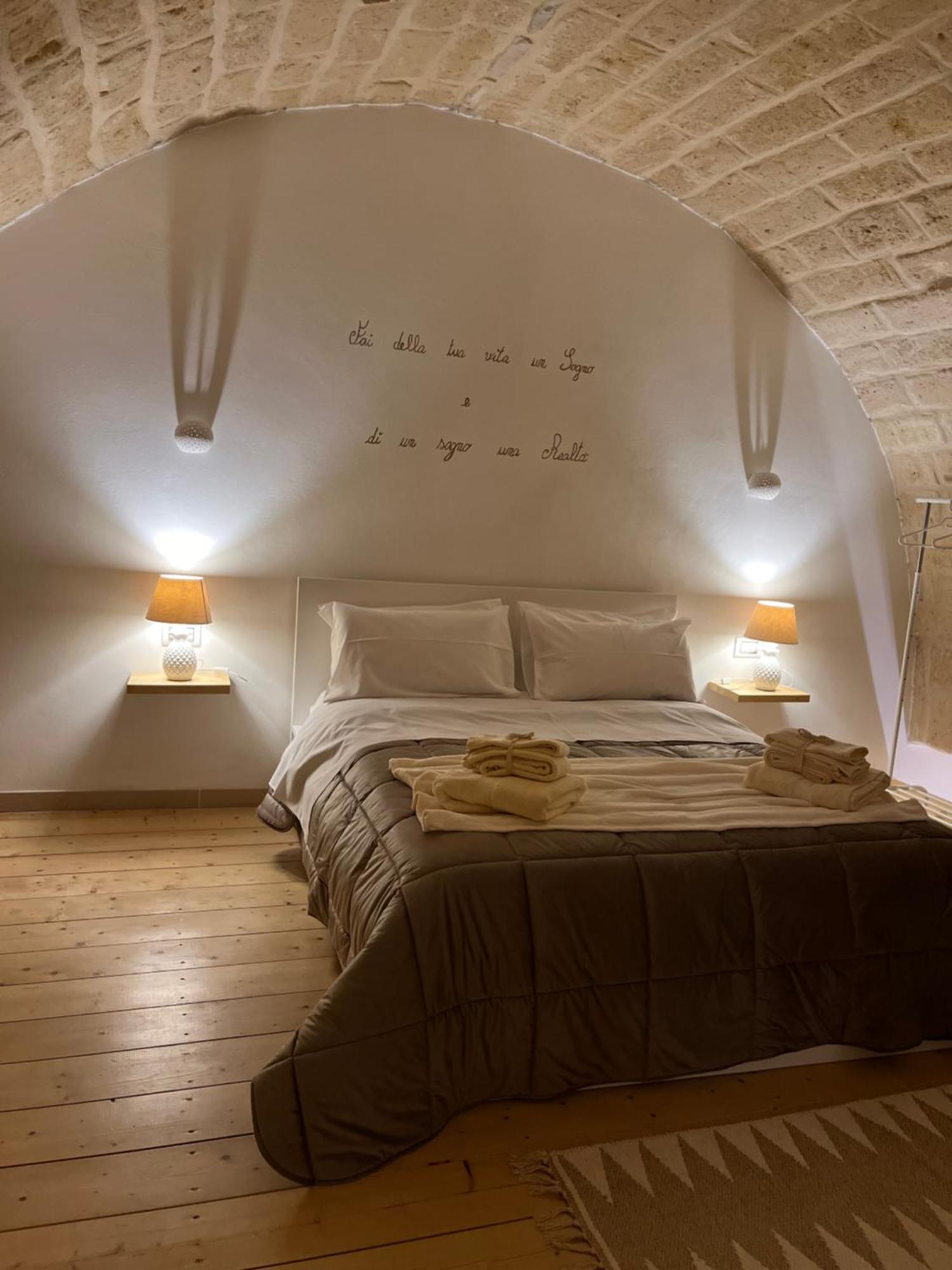Epoca Suite House Trani Dış mekan fotoğraf