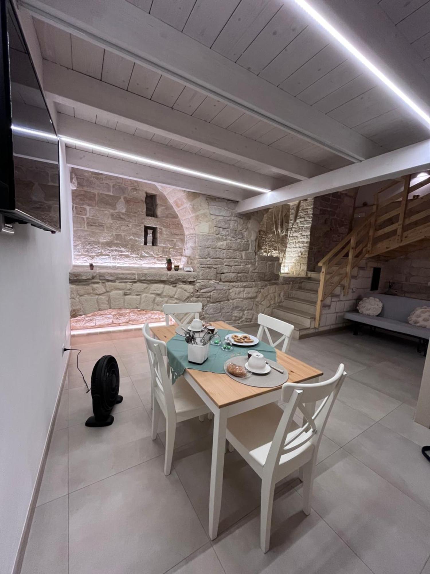 Epoca Suite House Trani Dış mekan fotoğraf